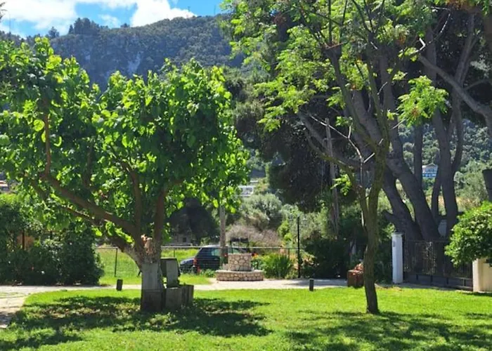 Ionian Sunset Han/Misafirhane *